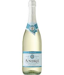 ANDRE MOSCATO 750ML