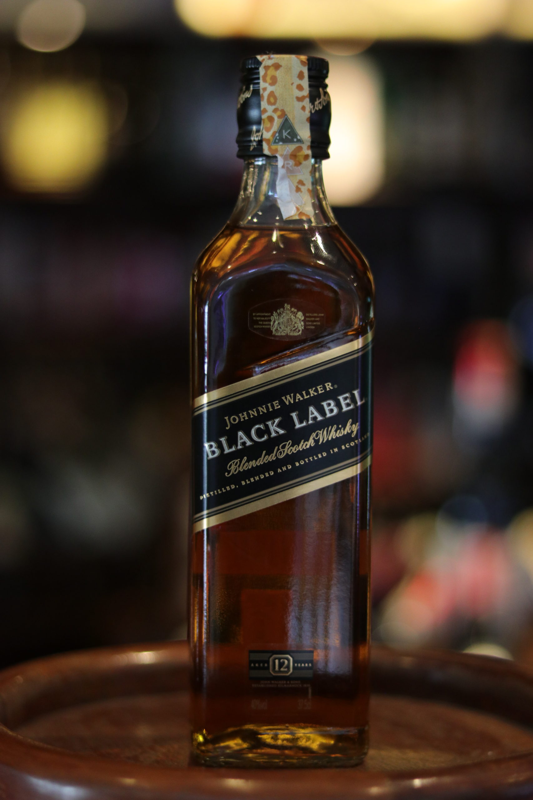 JOHNNIE WALKER BLACK LABEL WHISKY 375ML